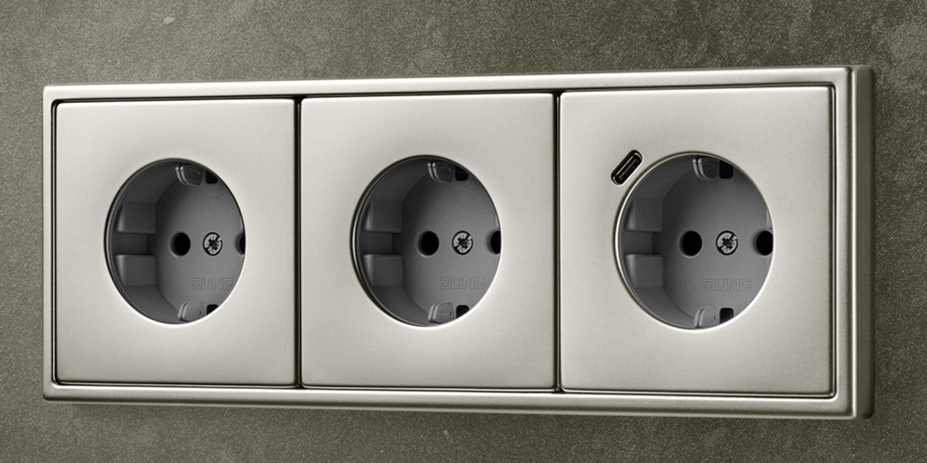 SCHUKO® Steckdosen mit USB bei Wolf Elektrotechnik GmbH & Co. KG in Bad Honnef