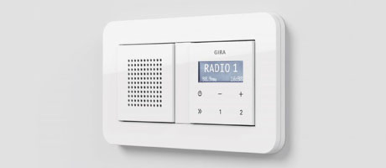 Gira Radio bei Wolf Elektrotechnik GmbH & Co. KG in Bad Honnef