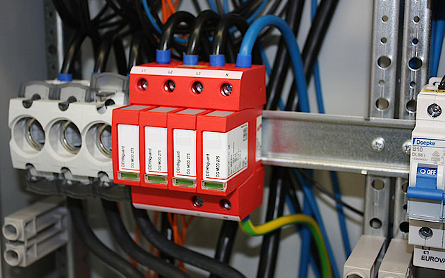 Über­spannungs­schutz bei Stefan Wolf Elektrotechnik in Bad Honnef