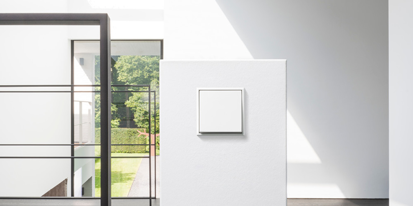 JUNG Schalterprogramme bei Wolf Elektrotechnik GmbH & Co. KG in Bad Honnef